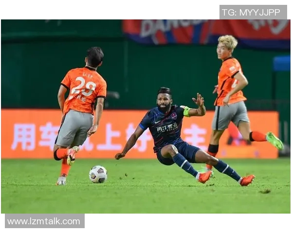 深圳足球队的转型之路：从传统到现代的深度解析与展望